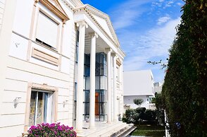 L'Orchidée - Luxury Suites