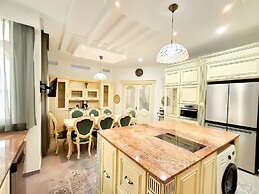 L'Orchidée - Luxury Suites