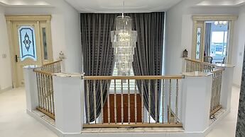 L'Orchidée - Luxury Suites