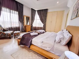 L'Orchidée - Luxury Suites