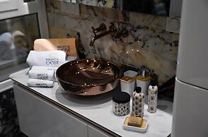 L'Orchidée - Luxury Suites