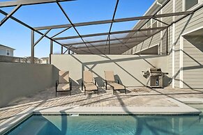 Beautiful 5BR Home Private Pool and Themed Rooms