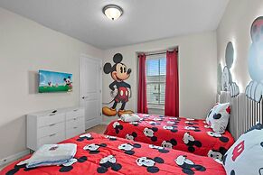 Beautiful 5BR Home Private Pool and Themed Rooms