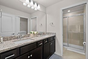 Beautiful 5BR Home Private Pool and Themed Rooms