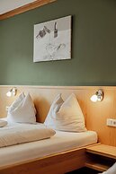 ESCHENHOF BED & BREAKFAST & MORE