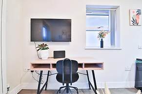 Whitchurch Place 2 Bed Flat in Cardiff