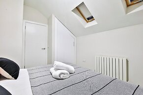 Whitchurch Place 2 Bed Flat in Cardiff