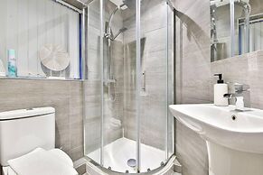 Whitchurch Place 2 Bed Flat in Cardiff