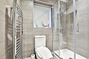 Whitchurch Place 2 Bed Flat in Cardiff
