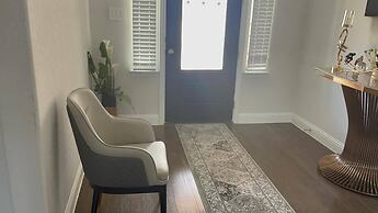 Spacious 2Br w/ Fireplace - Sleeps 4 - Bbq - Lake