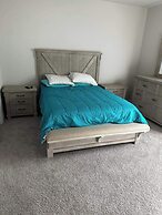Spacious 2Br w/ Fireplace - Sleeps 4 - Bbq - Lake