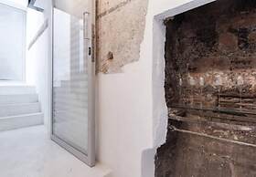 Casa Milano - Modernist Marvel