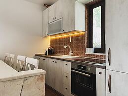 Cozy Karuc Home