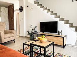 Cozy Karuc Home