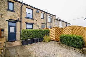 Cosy Walkers Retreat in Meltham Doggie Friendly