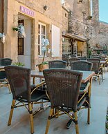 Hotel du Roy