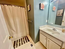 SEA Coast Court 37242