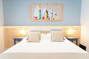 Velis - art & hospitality