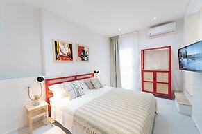 Velis - art & hospitality