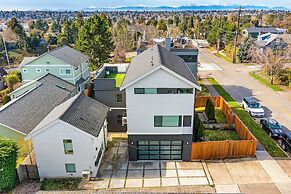 Ember & Glow Loft Retreat (113553555)