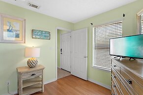 Grand Caribbean West 215