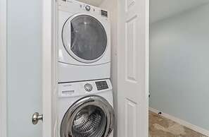 Shoreline Towers 1022