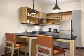 Candlewood Suites Coralville Iowa City by IHG