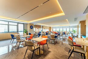 Holiday Inn Express Kunshan Yushan by IHG