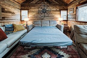 Pet & Family Friendly-2BD-1BA-Sleeps 6-8-Pond-Deck