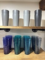 Pet & Family Friendly-2BD-1BA-Sleeps 6-8-Pond-Deck