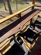 Pet & Family Friendly-2BD-1BA-Sleeps 6-8-Pond-Deck