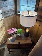 Pet & Family Friendly-2BD-1BA-Sleeps 6-8-Pond-Deck