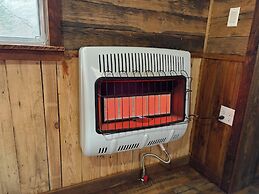 Pet & Family Friendly-2BD-1BA-Sleeps 6-8-Pond-Deck