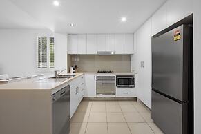 Pool View 3-Bed Oasis in Drift Resort