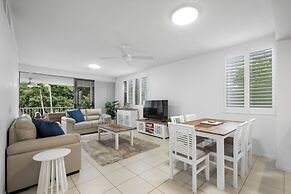 Pool View 3-Bed Oasis in Drift Resort