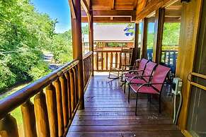 Cozy Cabin w Game Room hot tub Creek