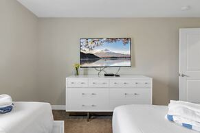 Amazing 4bdr w Pool Near Disney - 4914