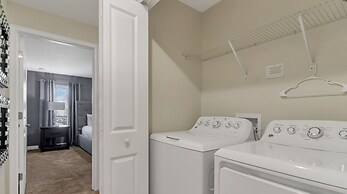 Amazing 4bdr w Pool Near Disney - 4914