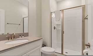 Amazing 4bdr w Pool Near Disney - 4914