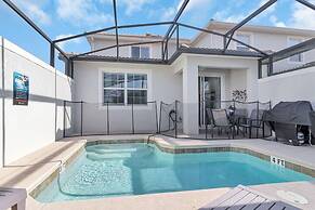 Your 5bdr House w Pool - 4959