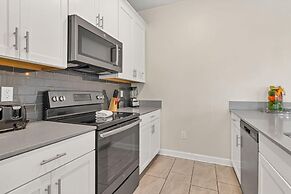 Your 5bdr House w Pool - 4959