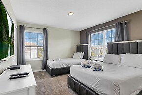 Your 5bdr House w Pool - 4959