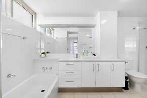 Ocean Front Breeze at Cashelmara