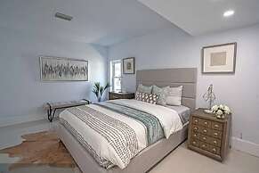 Chic 3BR 2BA Getaway With Private Pool Oasis