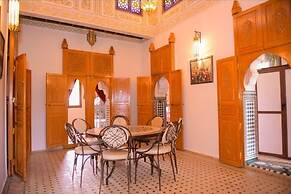 Riad Toubkal D'Atlas Tifnoute