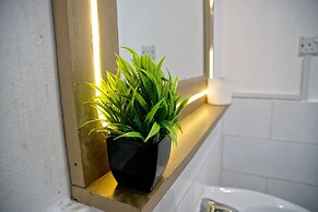 Cool Villa Guest House