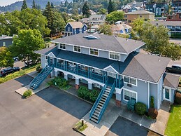 Hood River Vacation Rentals