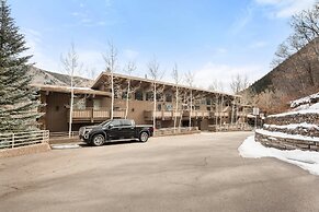 Aspen Snowmass Alps Apartments