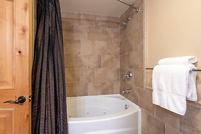 Bear Valley Vacation Condos by RedAwning