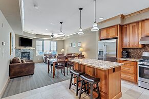 Bear Valley Vacation Condos by RedAwning